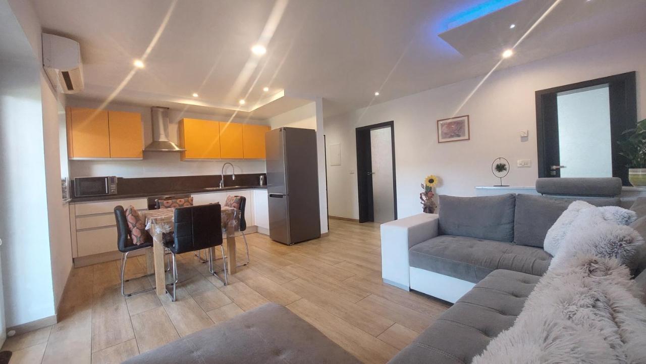 Istrian Lux Residence كوبر المظهر الخارجي الصورة